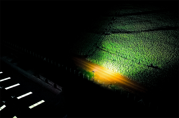Torre de iluminação fotovoltaica